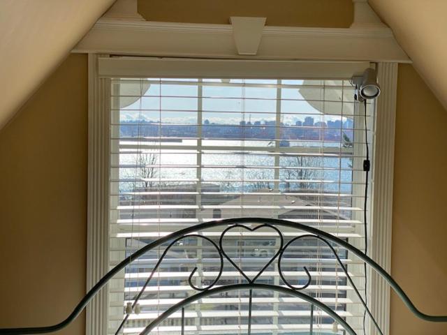 Ocean Breeze Executive Bed And Breakfast North Vancouver Kültér fotó