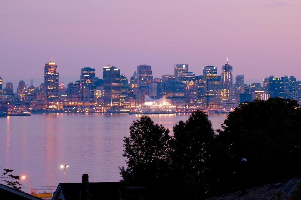 Ocean Breeze Executive Bed And Breakfast North Vancouver Szoba fotó